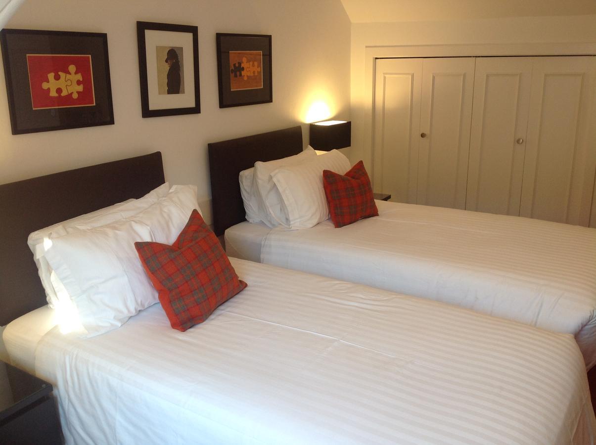 Bed and Breakfast The Golden Larches à Lochearnhead Extérieur photo