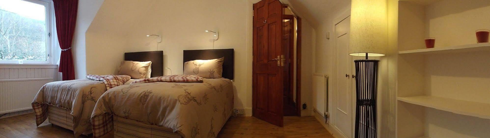 Bed and Breakfast The Golden Larches à Lochearnhead Extérieur photo